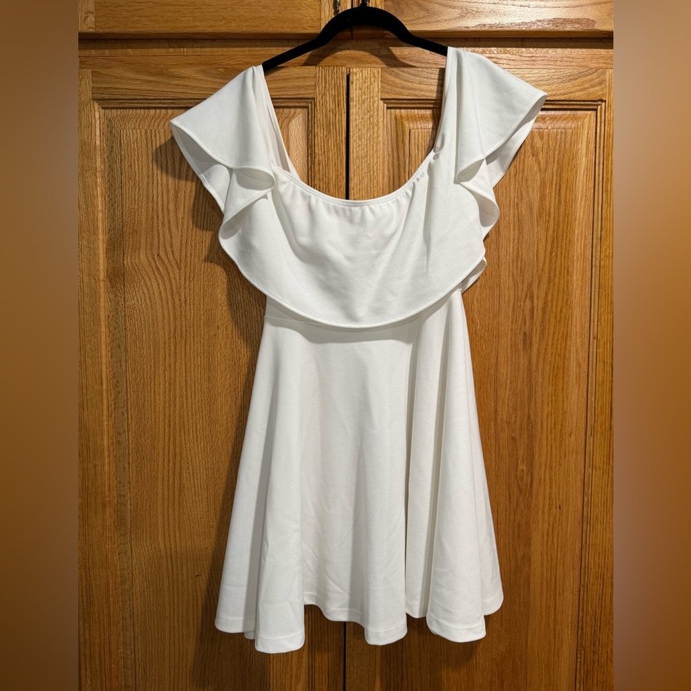 Windsor Strapless Cream Dress with Flounce